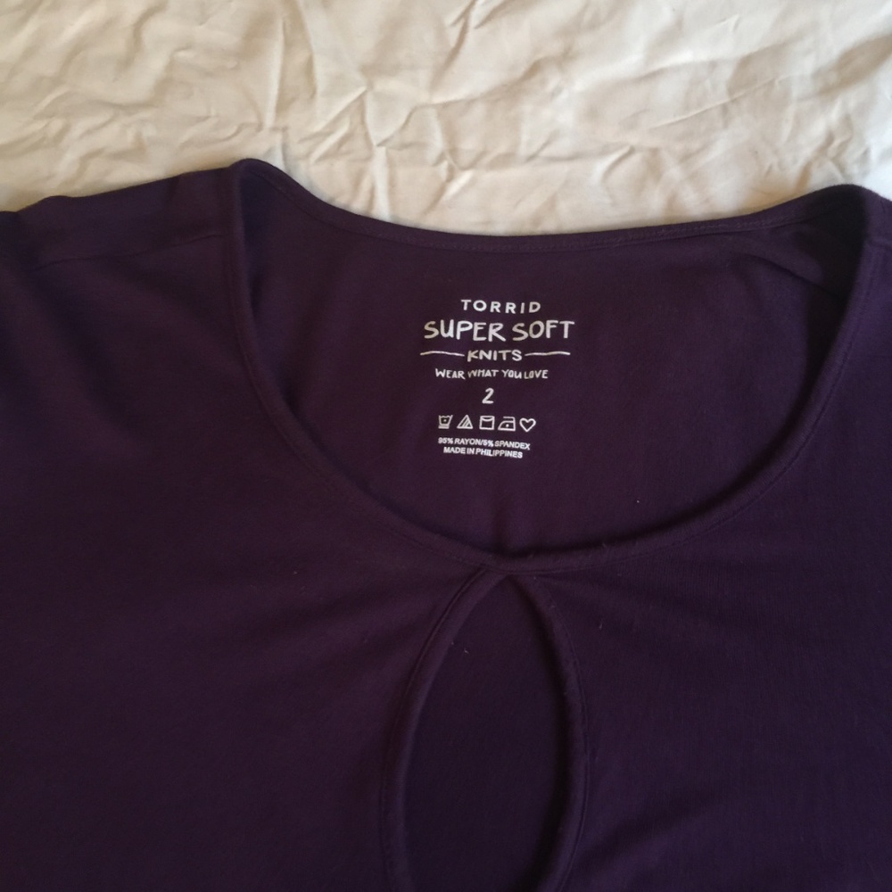Purple Ruffles Keyhole Neck - Picture 2 of 4